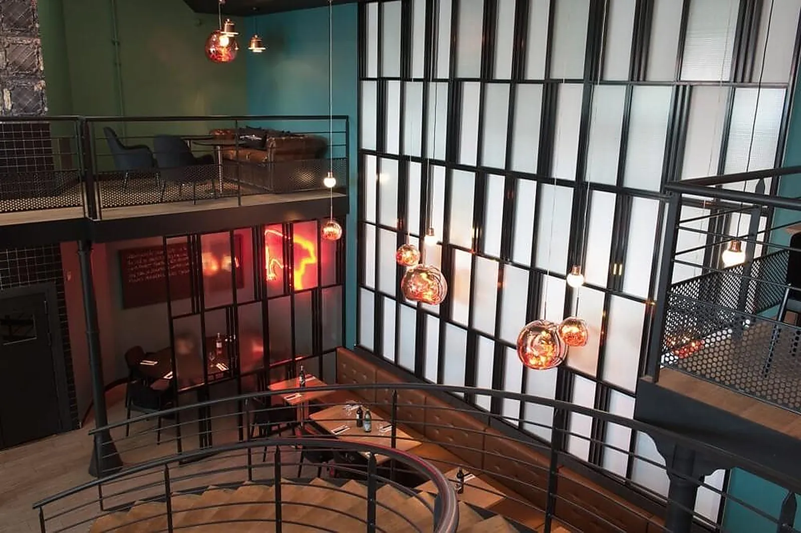 Cafés et Restaurants, RESTAURANTS - SAINT-HERBLAIN (LOIRE-ATLANTIQUE) : CAFÉ CHARBON