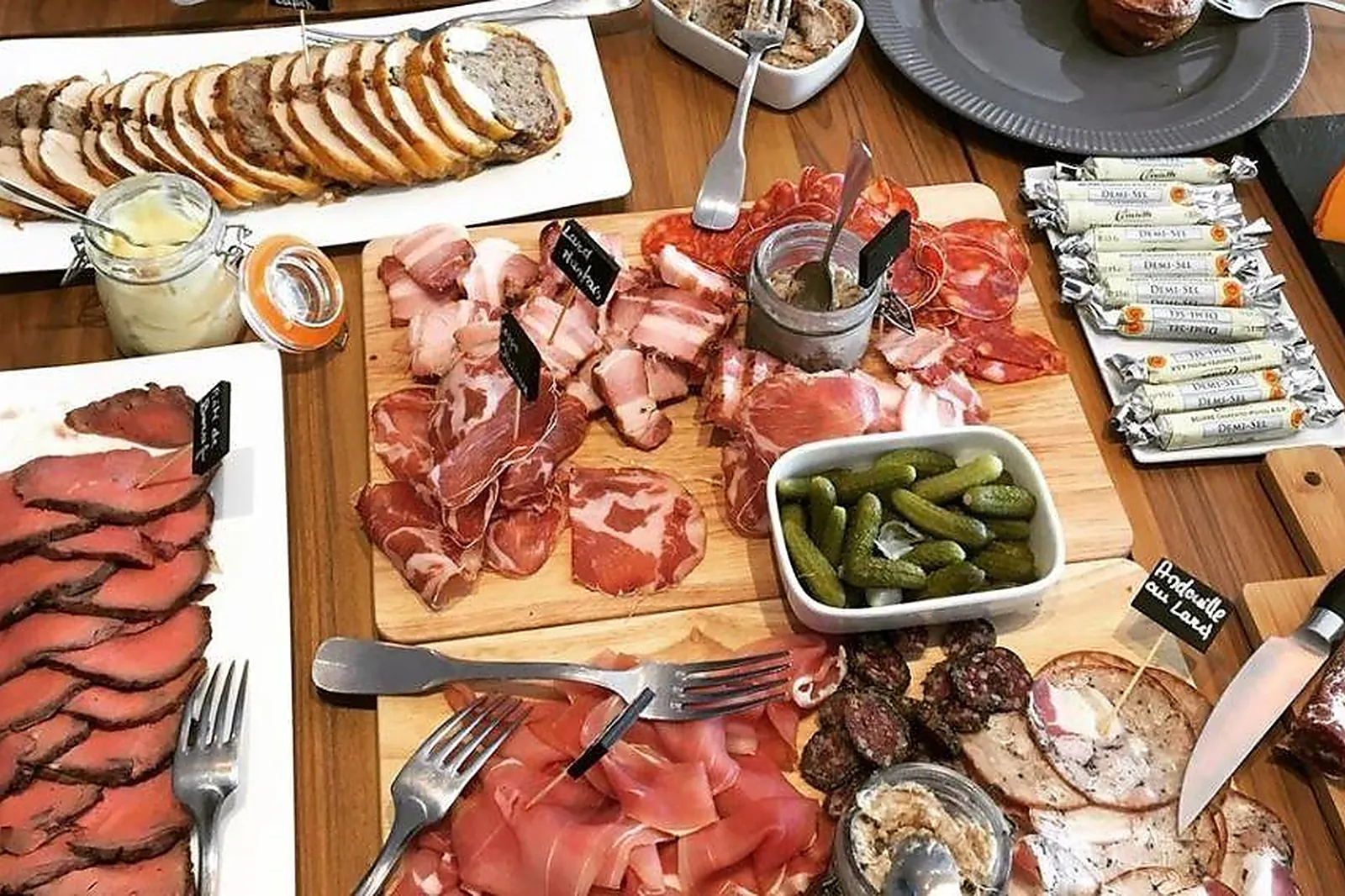 Cafés et Restaurants, RESTAURANTS - SAINT-HERBLAIN (LOIRE-ATLANTIQUE) : LES CAUDALIES