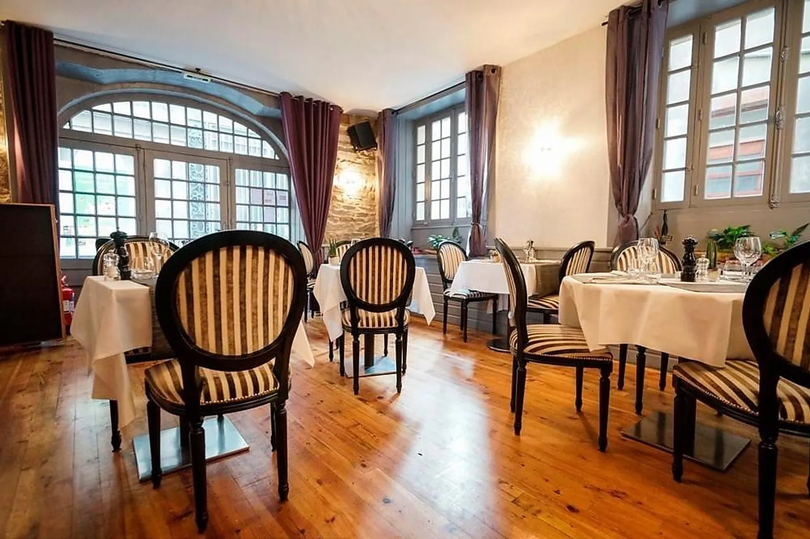 Cafés et Restaurants, RESTAURANTS - SAINT-MALO (ILLE-ET-VILAINE) : LL&RSQUO;ABSINTHE