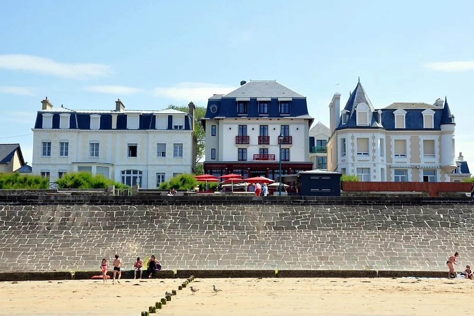 Cafés et Restaurants, RESTAURANTS - SAINT-MALO (ILLE-ET-VILAINE) : RESTAURANT AR INIZ
