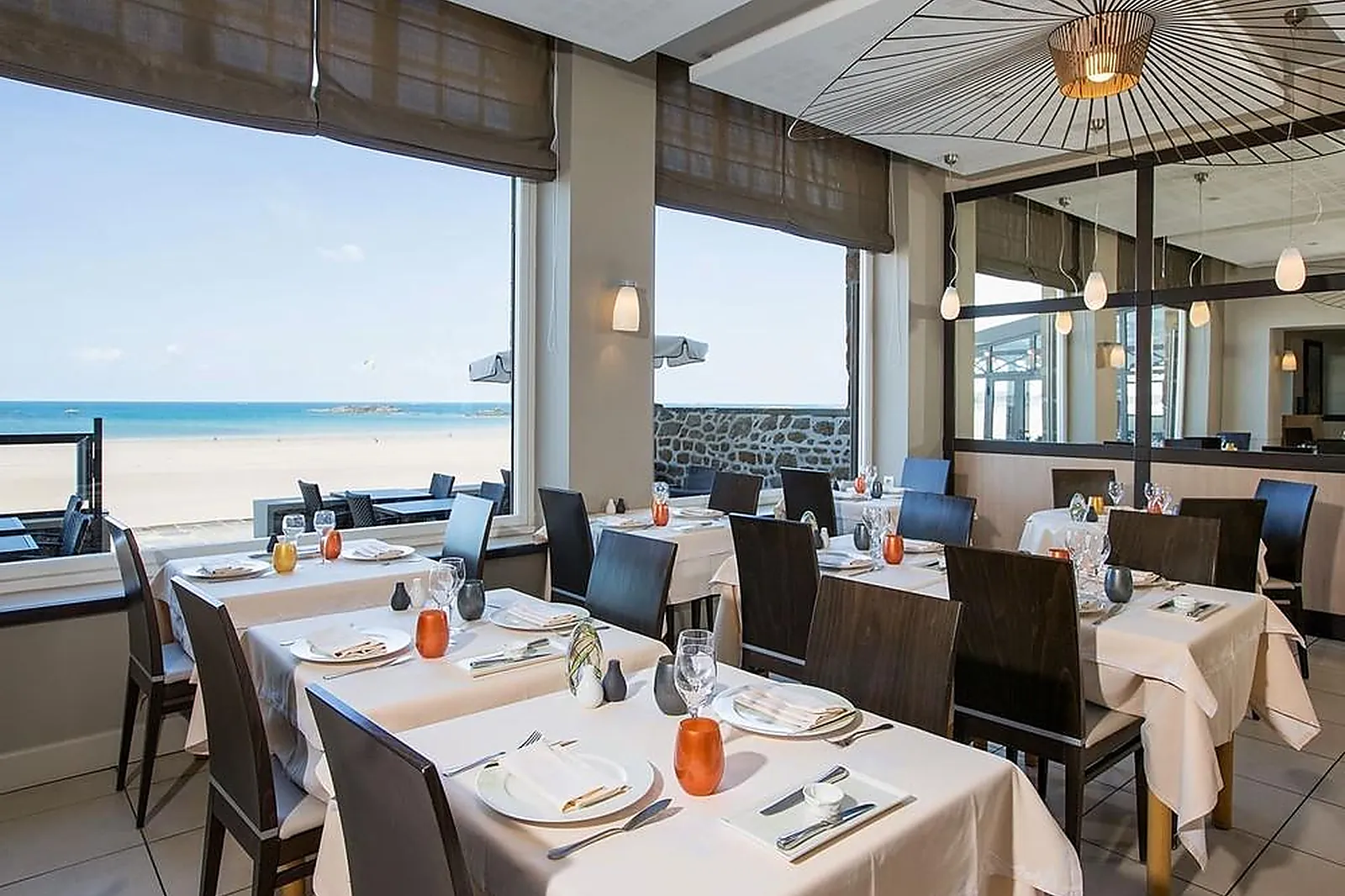 Cafés et Restaurants, RESTAURANTS - SAINT-MALO (ILLE-ET-VILAINE) : RESTAURANT DE LL&RSQUO;ANTINÉA