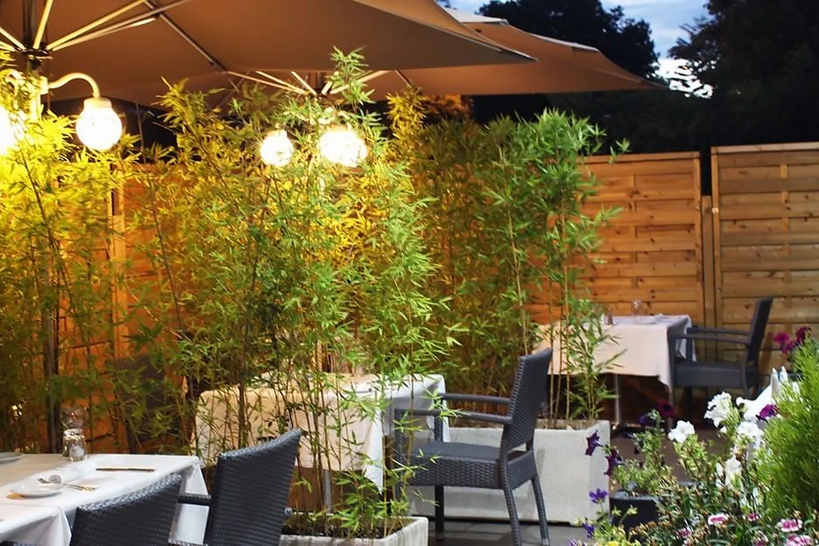 Cafés et Restaurants, RESTAURANTS - SAINT-MARTIN-DE-LONDRES (HÉRAULT) : LL&RSQUO;ACCENT DU SOLEIL