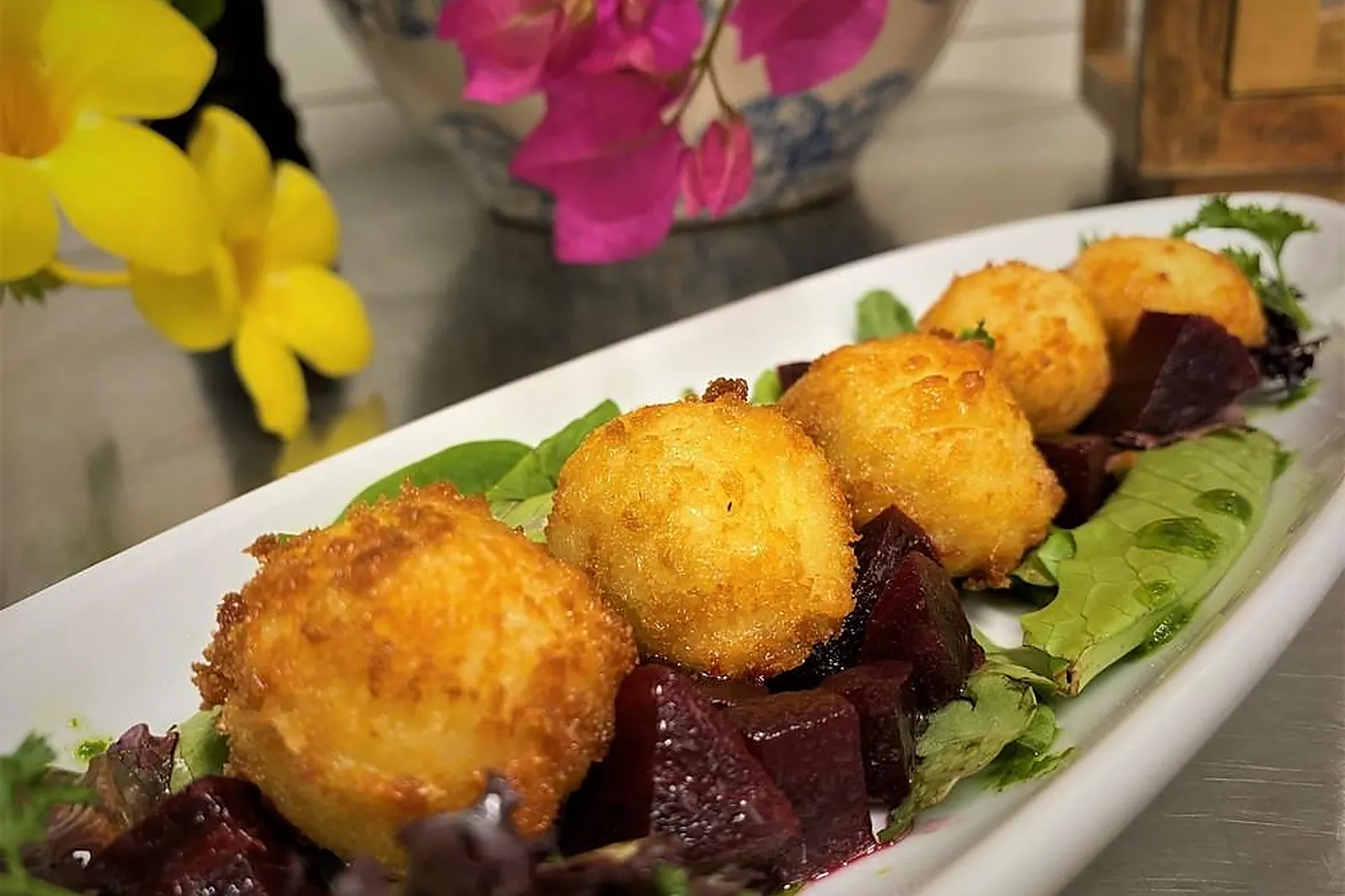 Cafés et Restaurants, RESTAURANTS - SAINT-MARTIN (GUADELOUPE) : EMILIOL&RSQUO;S