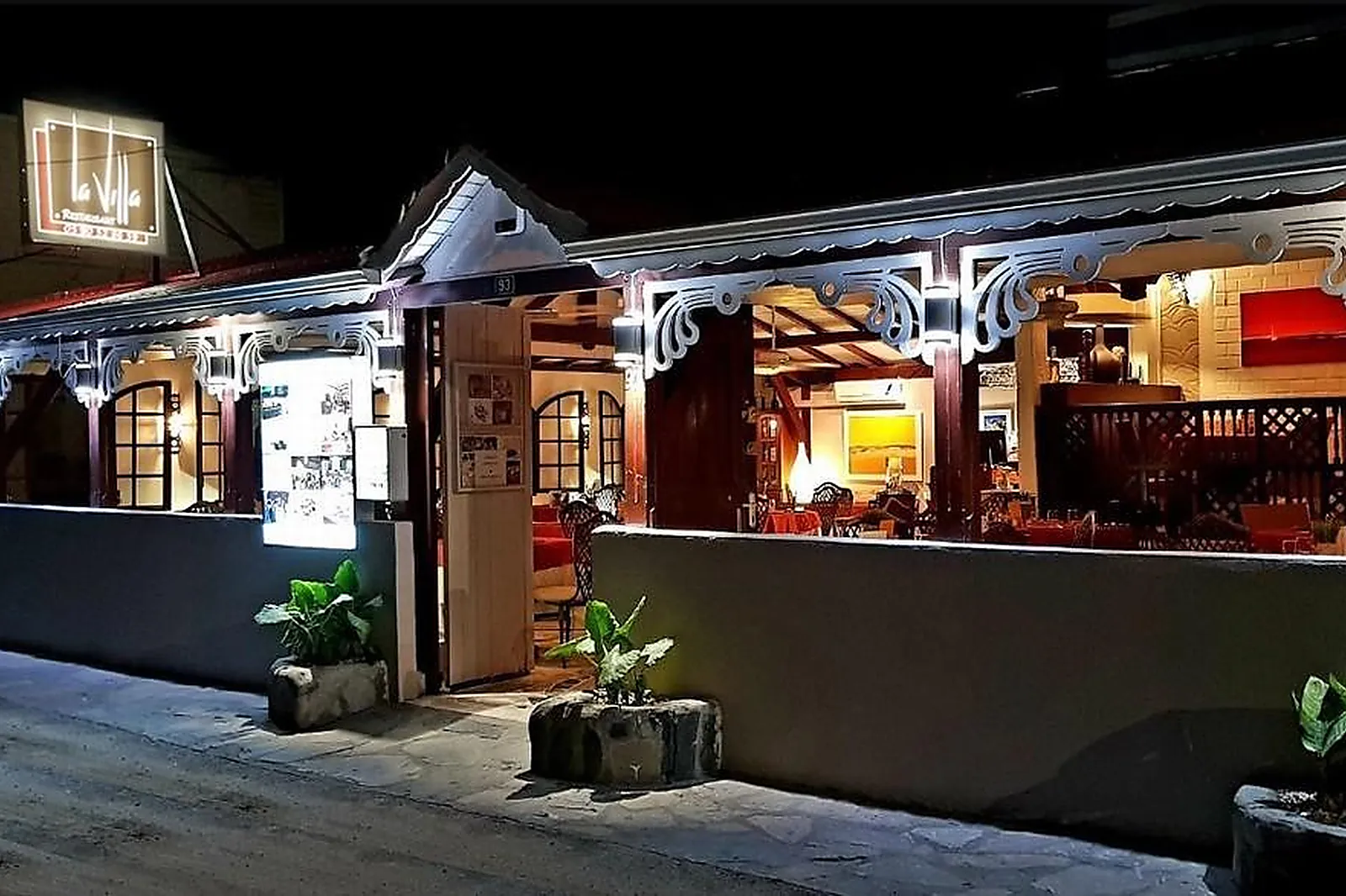 Cafés et Restaurants, RESTAURANTS - SAINT-MARTIN (GUADELOUPE) : LA VILLA RESTAURANT