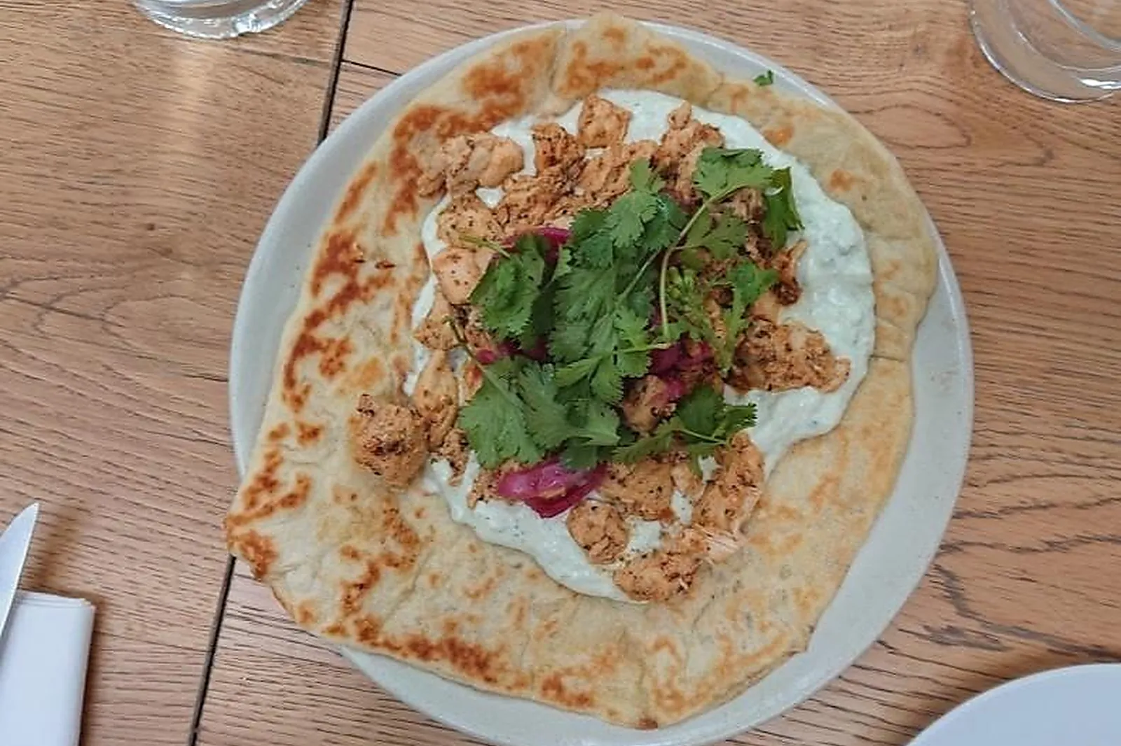 Cafés et Restaurants, RESTAURANTS - SAINT-OUEN (SEINE-SAINT-DENIS) : YAYA SAINT-OUEN