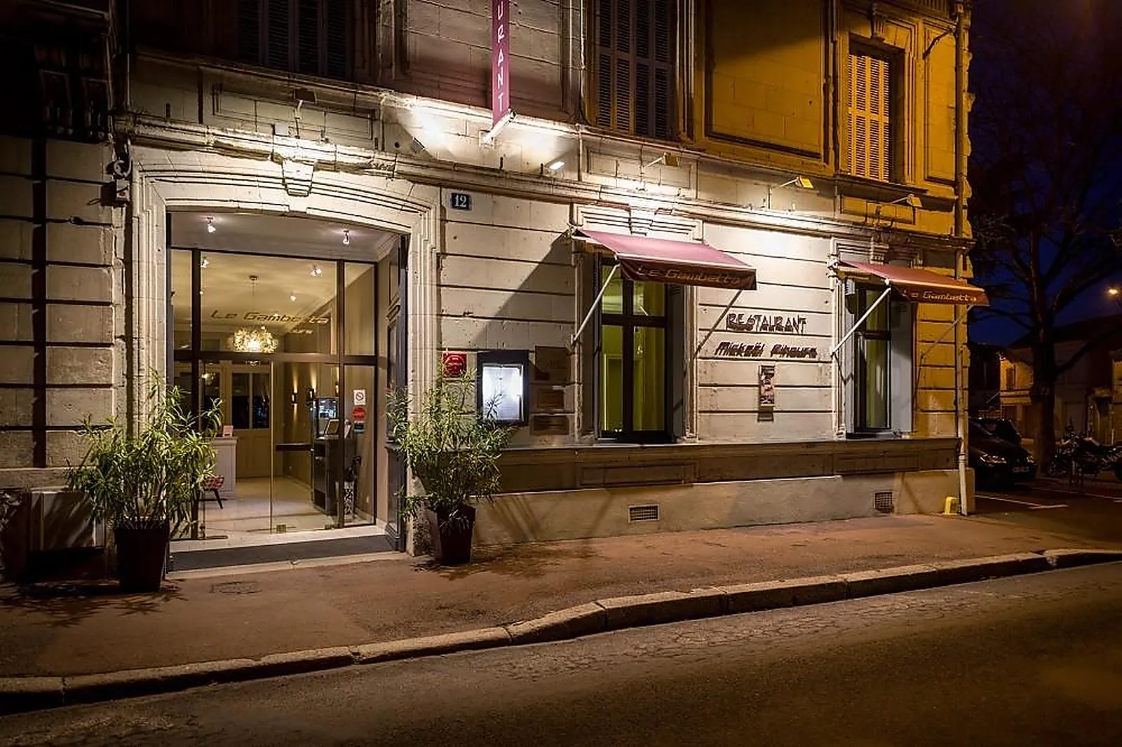 Cafés et Restaurants, RESTAURANTS - SAUMUR (MAINE-ET-LOIRE) : LE GAMBETTA