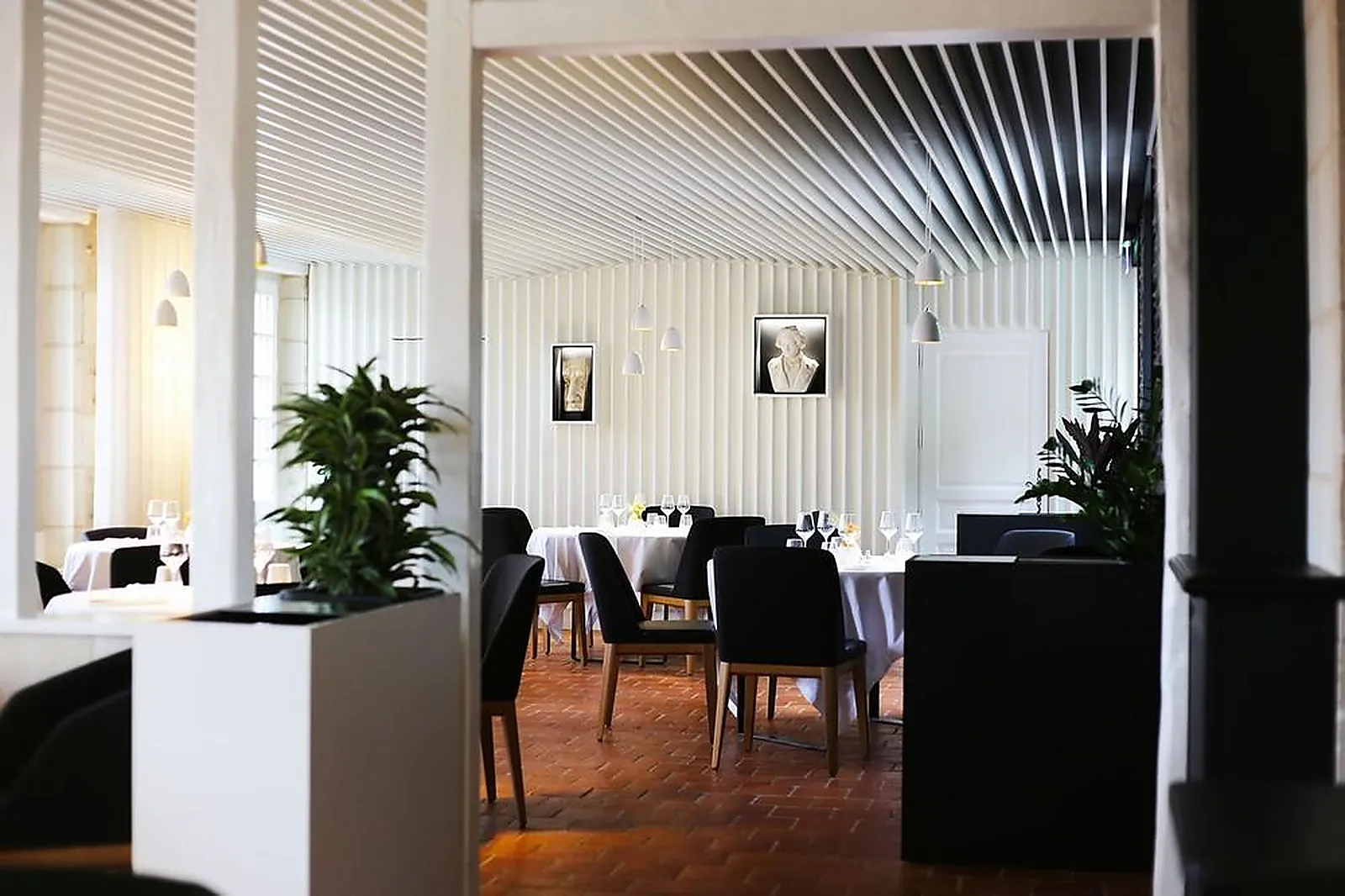 Cafés et Restaurants, RESTAURANTS - SAVONNIERES (INDRE-ET-LOIRE) : LA MAISON TOURANGELLE