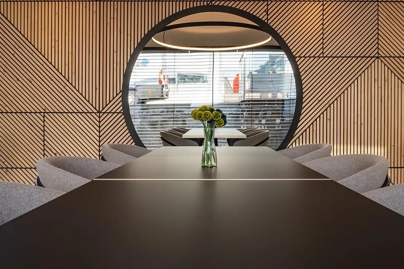 Cafés et Restaurants, RESTAURANTS - STRASBOURG (BAS-RHIN) : BLUE FLAMINGO