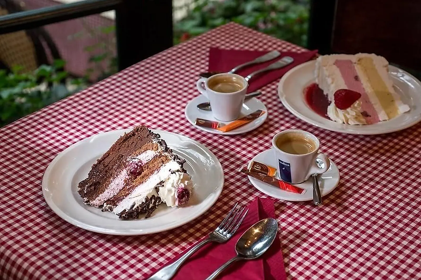 Cafés et Restaurants, RESTAURANTS - STRASBOURG (BAS-RHIN) : LE GRUBER