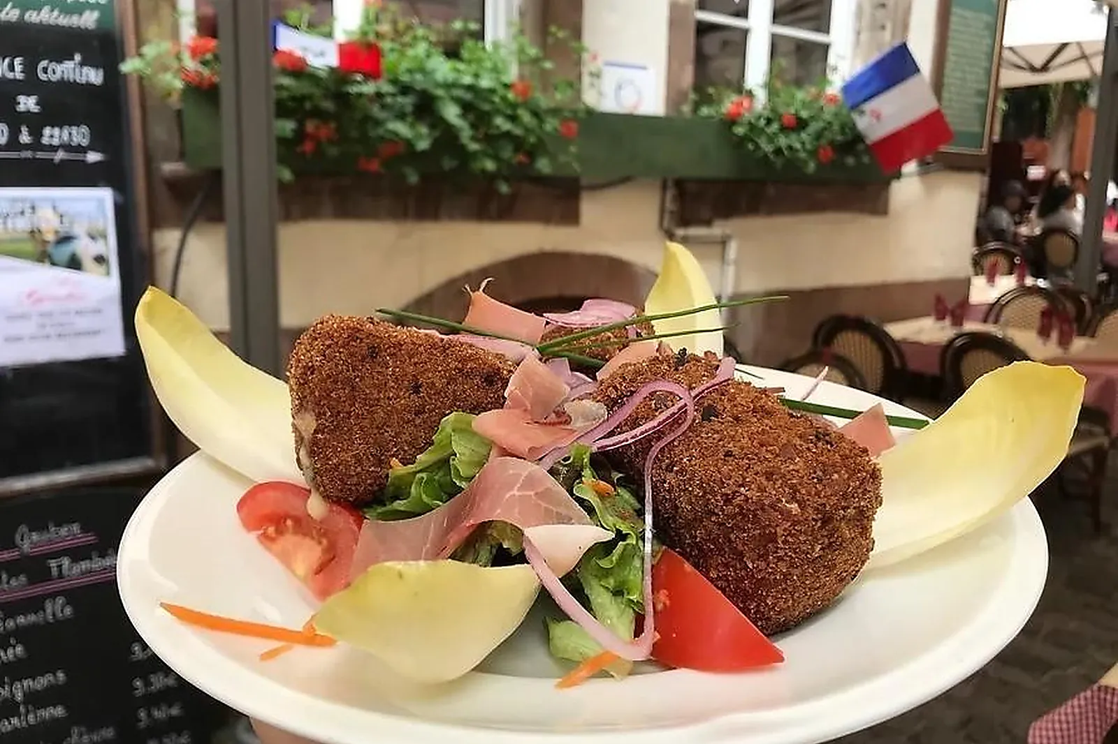 Cafés et Restaurants, RESTAURANTS - STRASBOURG (BAS-RHIN) : LE GRUBER