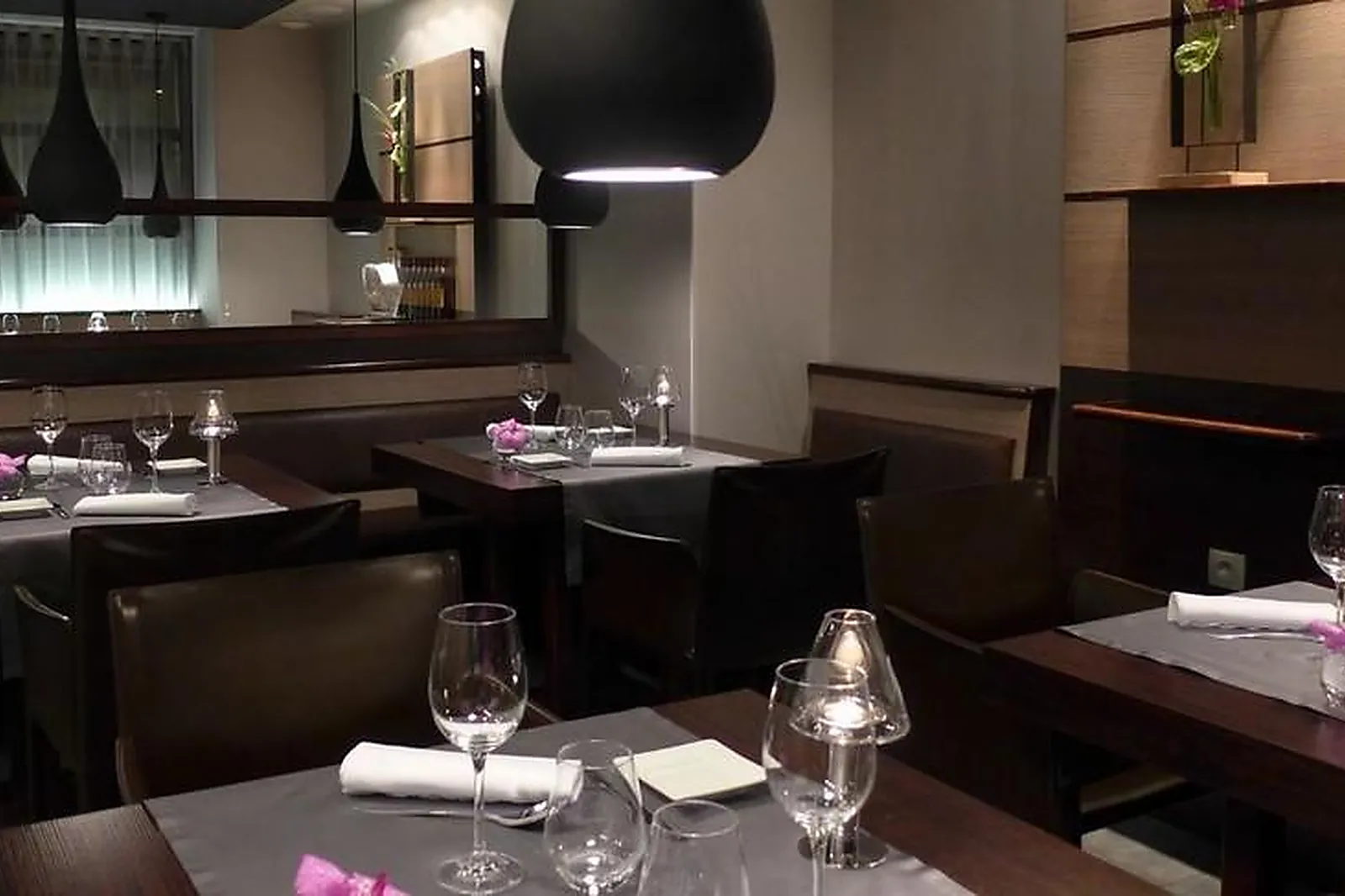 Cafés et Restaurants, RESTAURANTS - STRASBOURG (BAS-RHIN) : RESTAURANT GAVROCHE