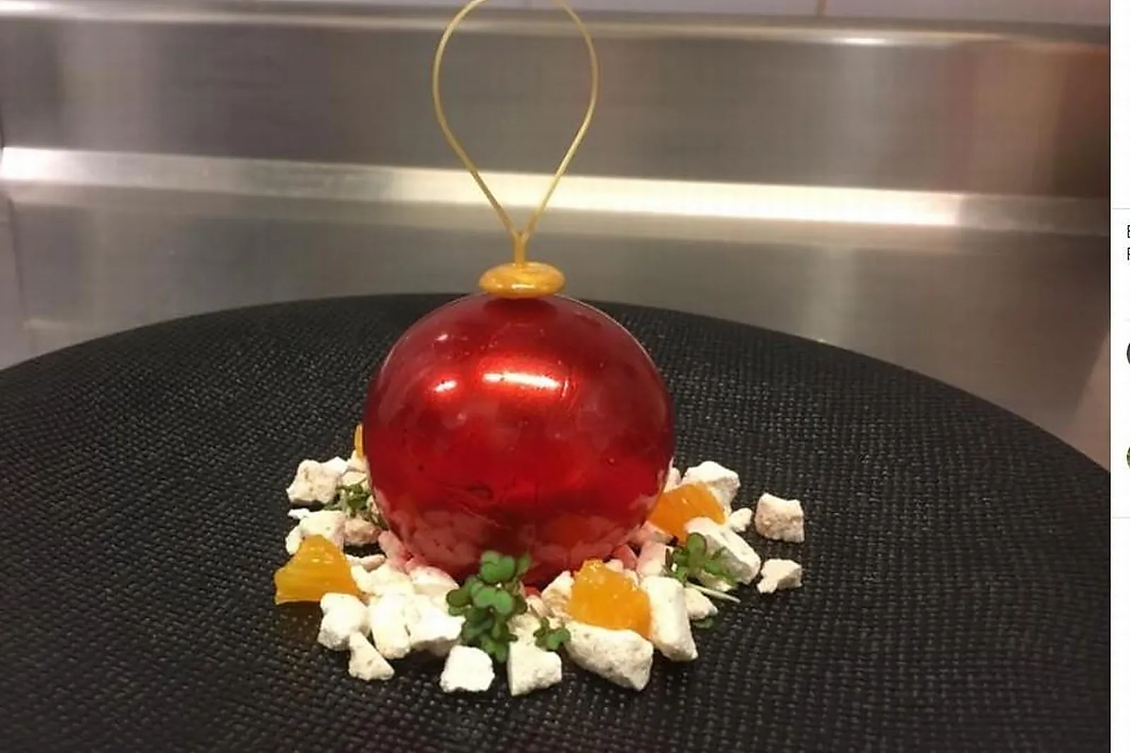 Cafés et Restaurants, RESTAURANTS - TENCIN (ISÈRE) : LA TOUR DES SENS