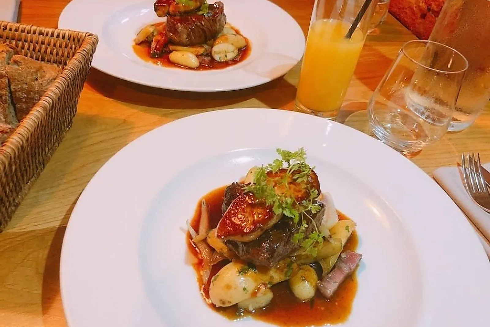 Cafés et Restaurants, RESTAURANTS - TOULOUSE (HAUTE-GARONNE) : LE GENTY MAGRE