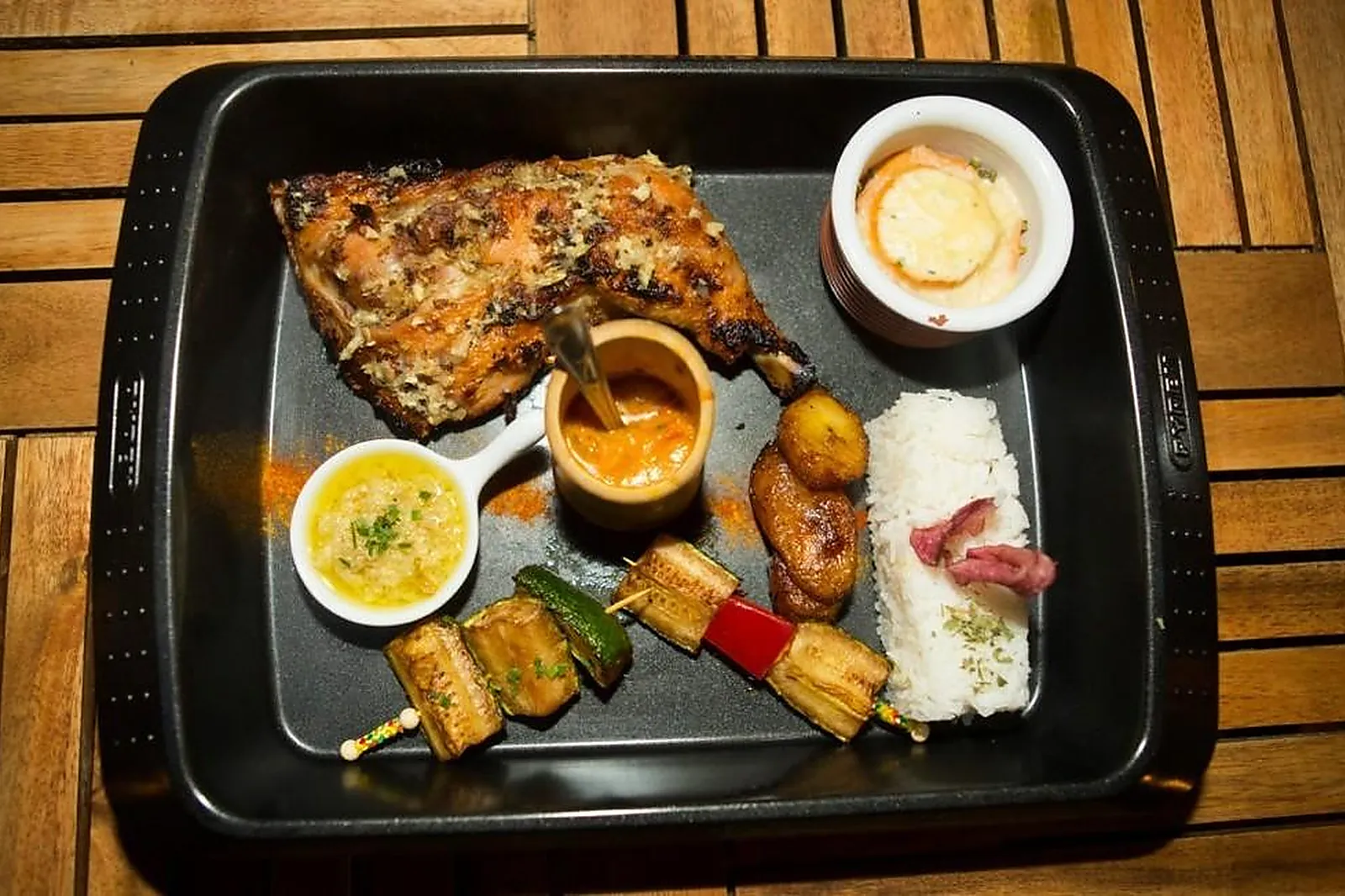 Cafés et Restaurants, RESTAURANTS - TOULOUSE (HAUTE-GARONNE) : MAMI WATA