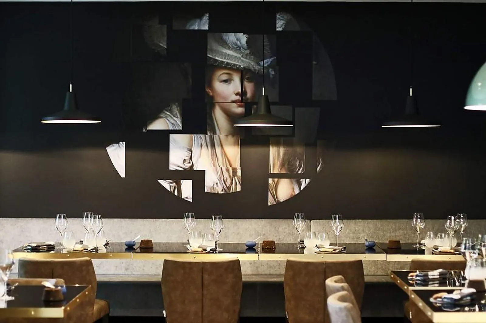 Cafés et Restaurants, RESTAURANTS - TOURNUS (SAÔNE-ET-LOIRE) : RESTAURANT GREUZE