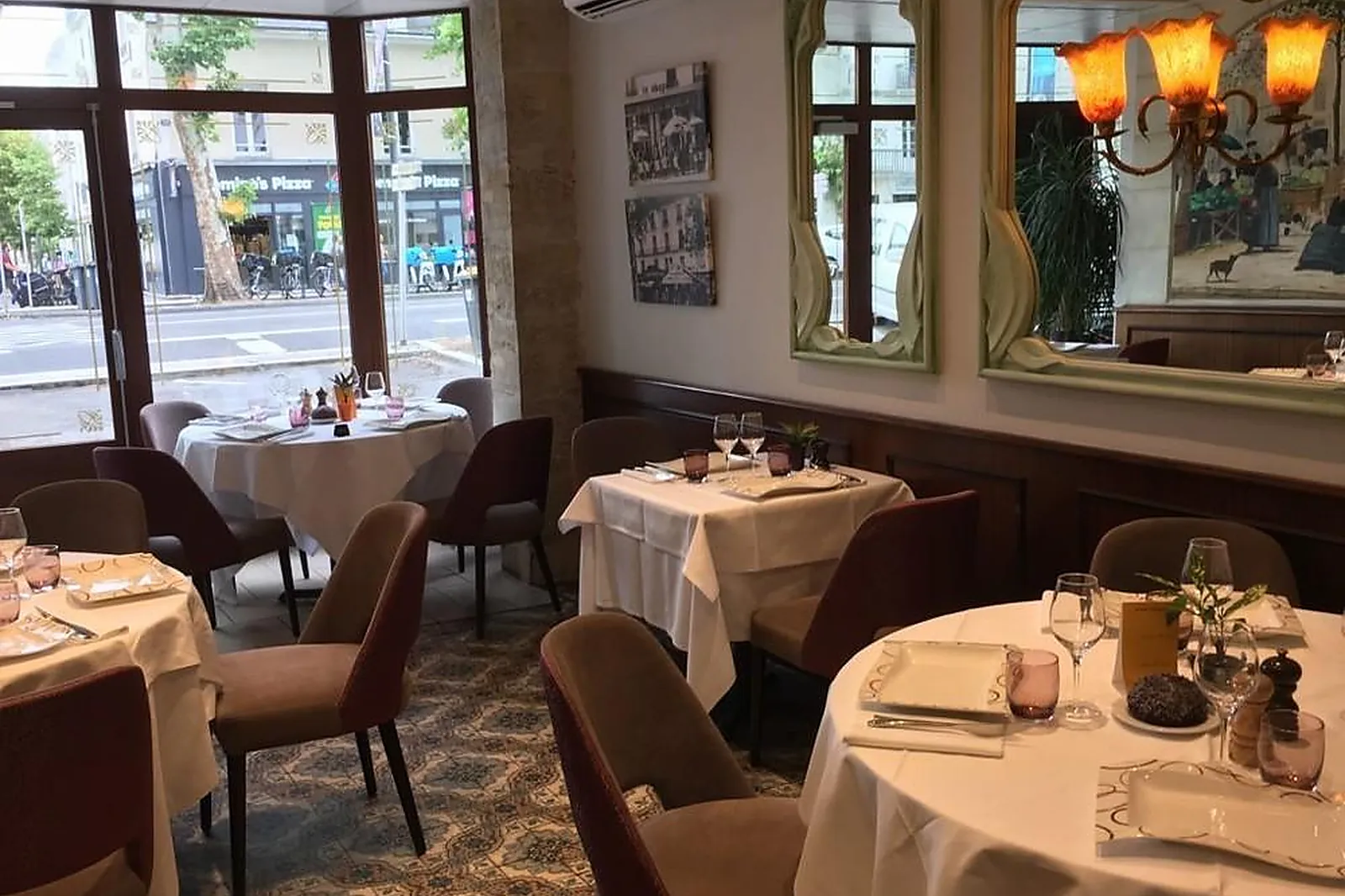 Cafés et Restaurants, RESTAURANTS - TOURS (INDRE-ET-LOIRE) : LA CHOPE