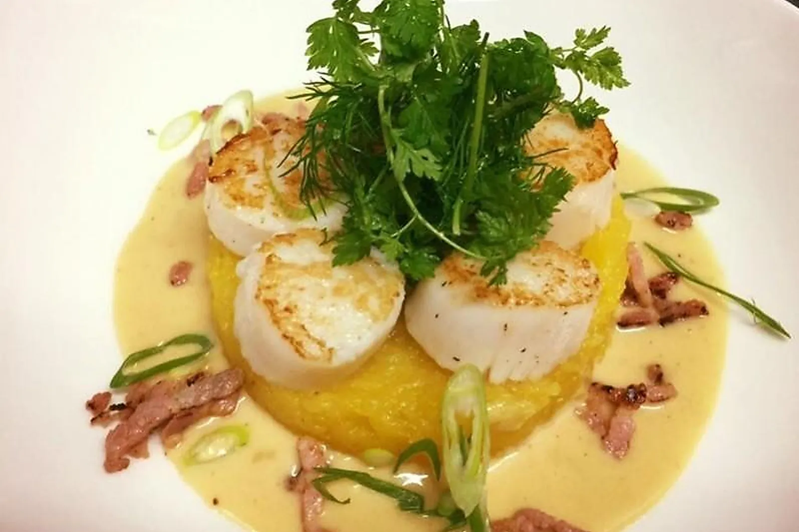 Cafés et Restaurants, RESTAURANTS - TOURS (INDRE-ET-LOIRE) : LA DEUVALIÈRE