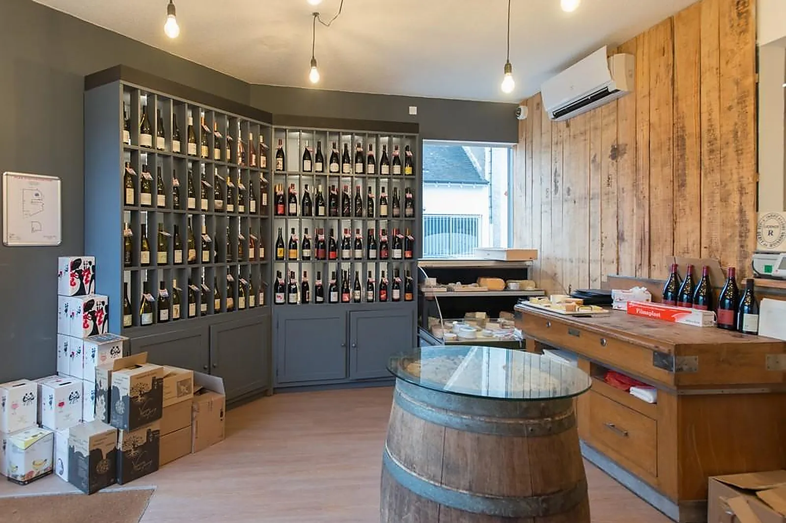 Cafés et Restaurants, RESTAURANTS - TOURS (INDRE-ET-LOIRE) : Ô LIEUDIT VIN