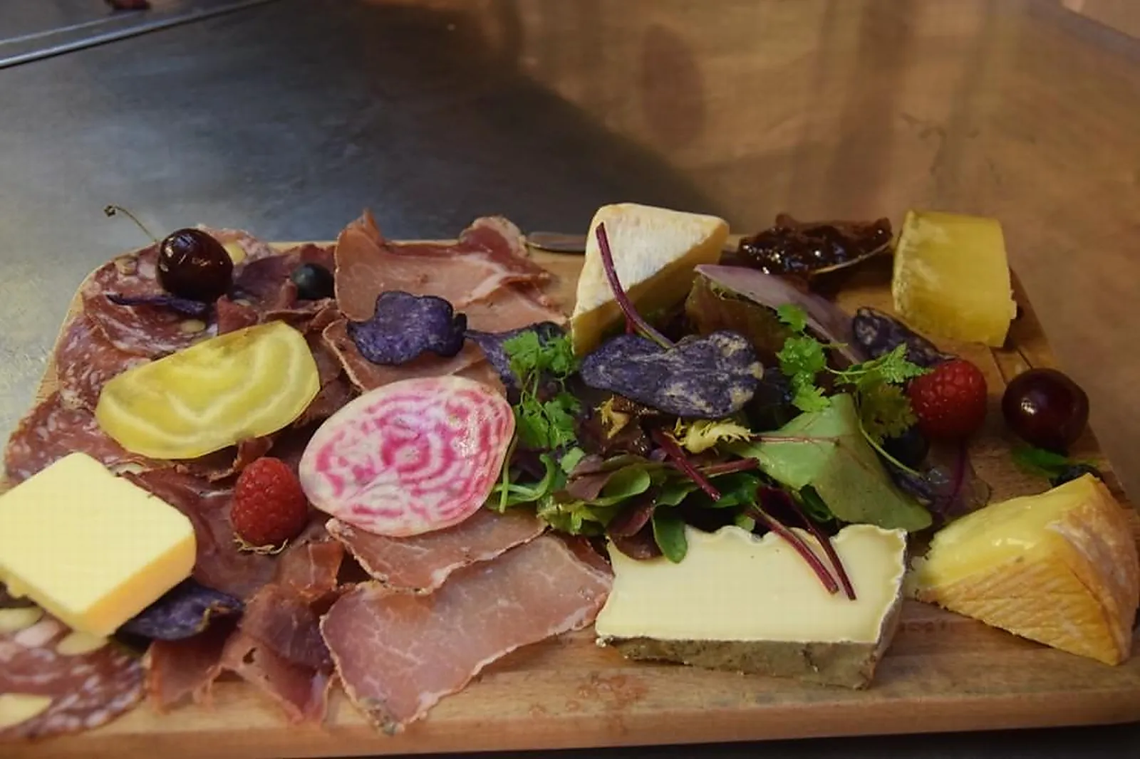 Cafés et Restaurants, RESTAURANTS - TOURS (INDRE-ET-LOIRE) : RESTAURANT DAGOBERT