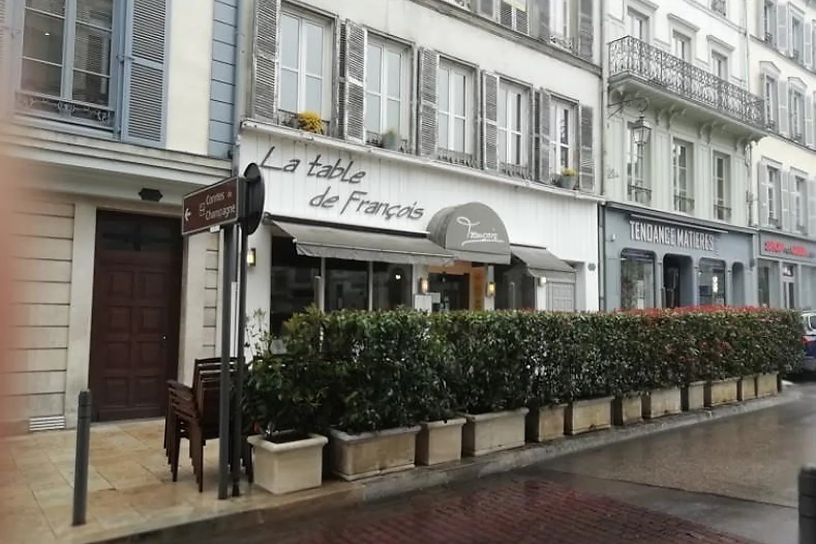 Cafés et Restaurants, RESTAURANTS - TROYES (AUBE) : LA TABLE DE FRANÇOIS