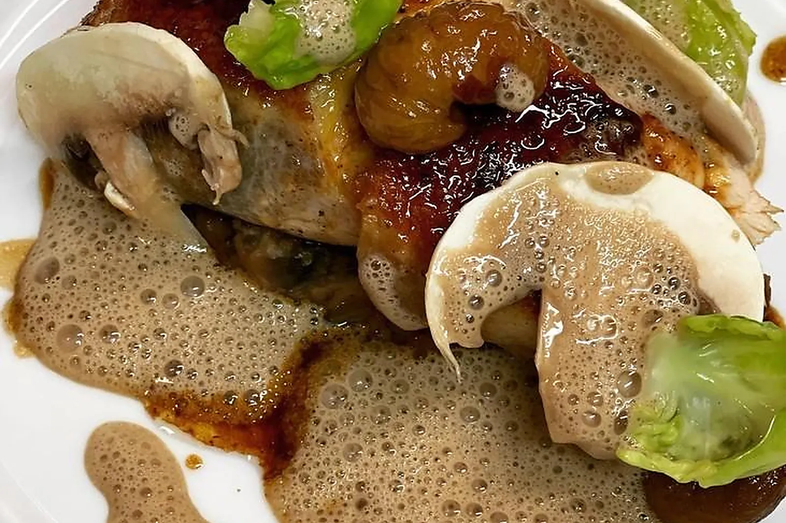 Cafés et Restaurants, RESTAURANTS - TULLE (CORRÈZE) : LE BOUCHE À OREILLE