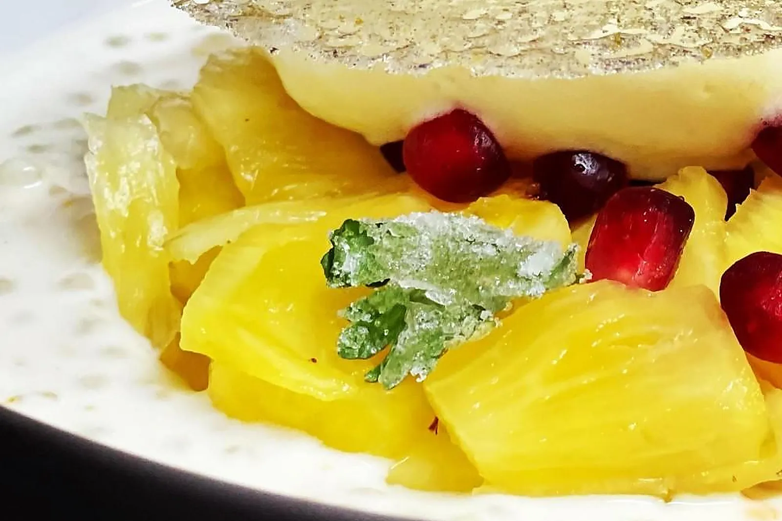 Cafés et Restaurants, RESTAURANTS - TULLE (CORRÈZE) : LE BOUCHE À OREILLE