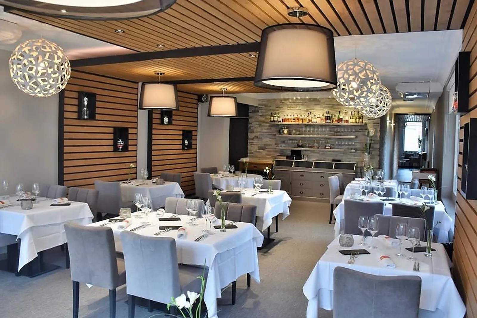 Cafés et Restaurants, RESTAURANTS - VALENCIENNES (NORD) : LE MUSIGNY