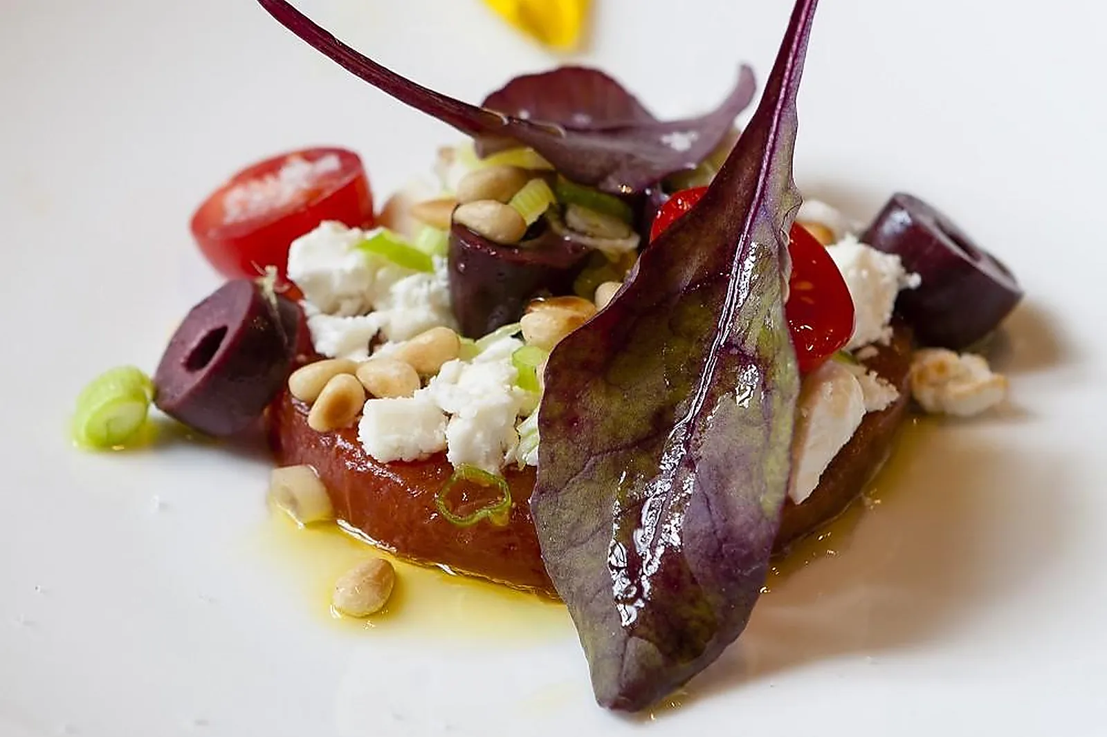 Cafés et Restaurants, RESTAURANTS - VERSAILLES (YVELINES) : CARMEN RESTAURANT ET SALON