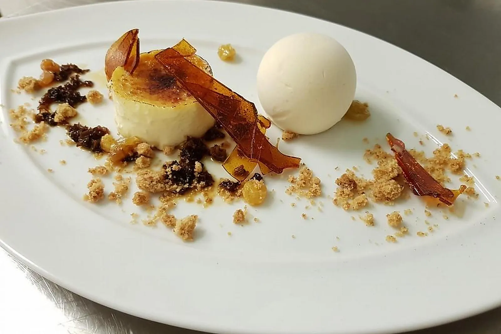 Cafés et Restaurants, RESTAURANTS - VESOUL (HAUTE-SAÔNE) : MONNIN RESTAURANT