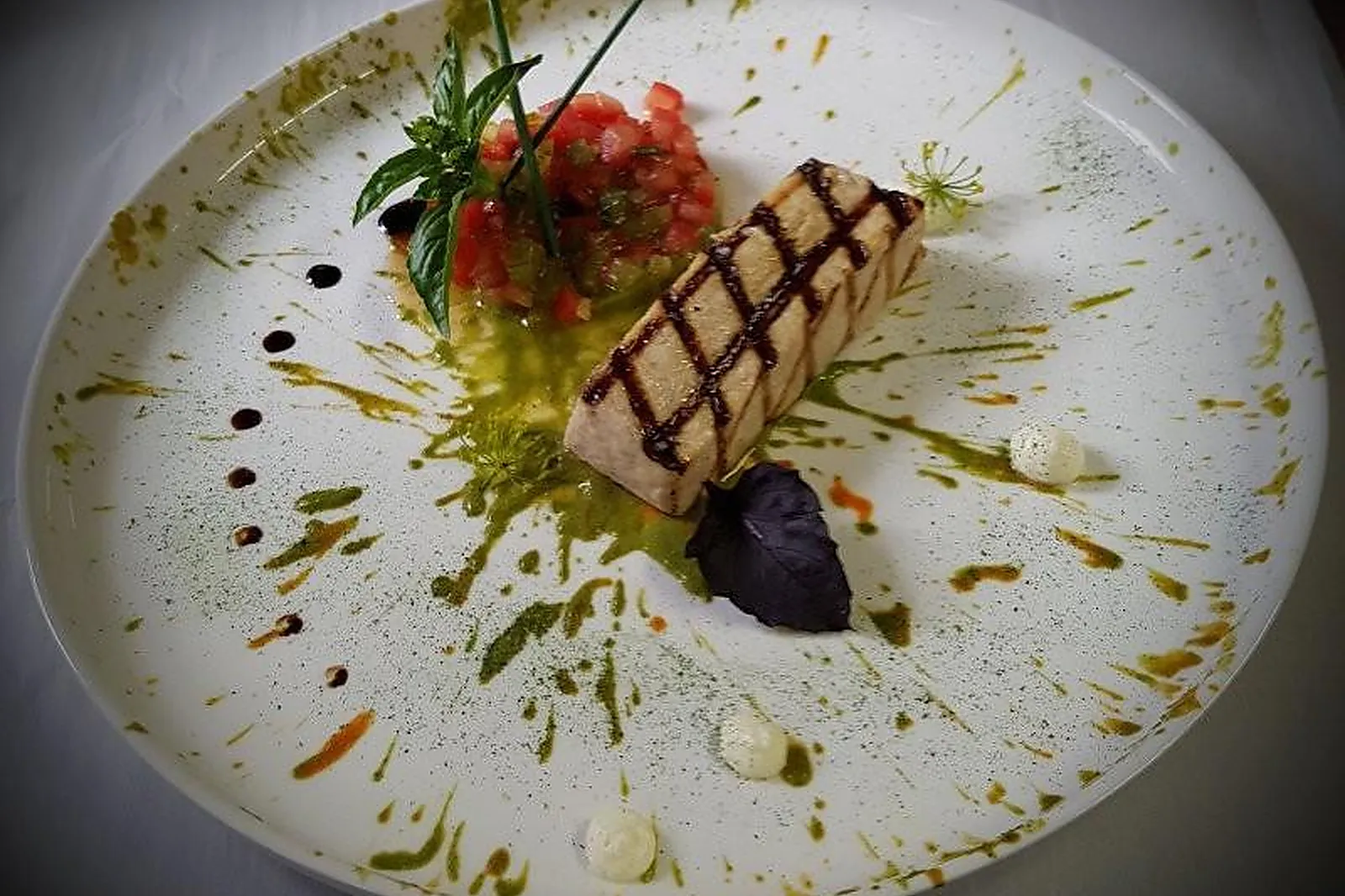 Cafés et Restaurants, RESTAURANTS - VEUIL (INDRE) : AUBERGE SAINT FIACRE