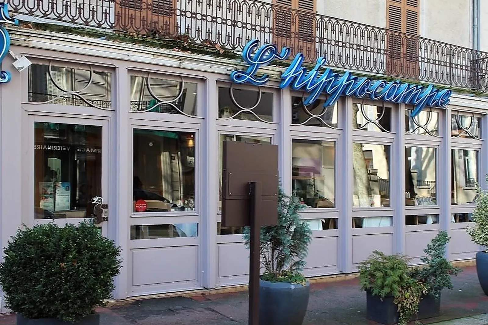 Cafés et Restaurants, RESTAURANTS - VICHY (ALLIER) : L’HIPPOCAMPE