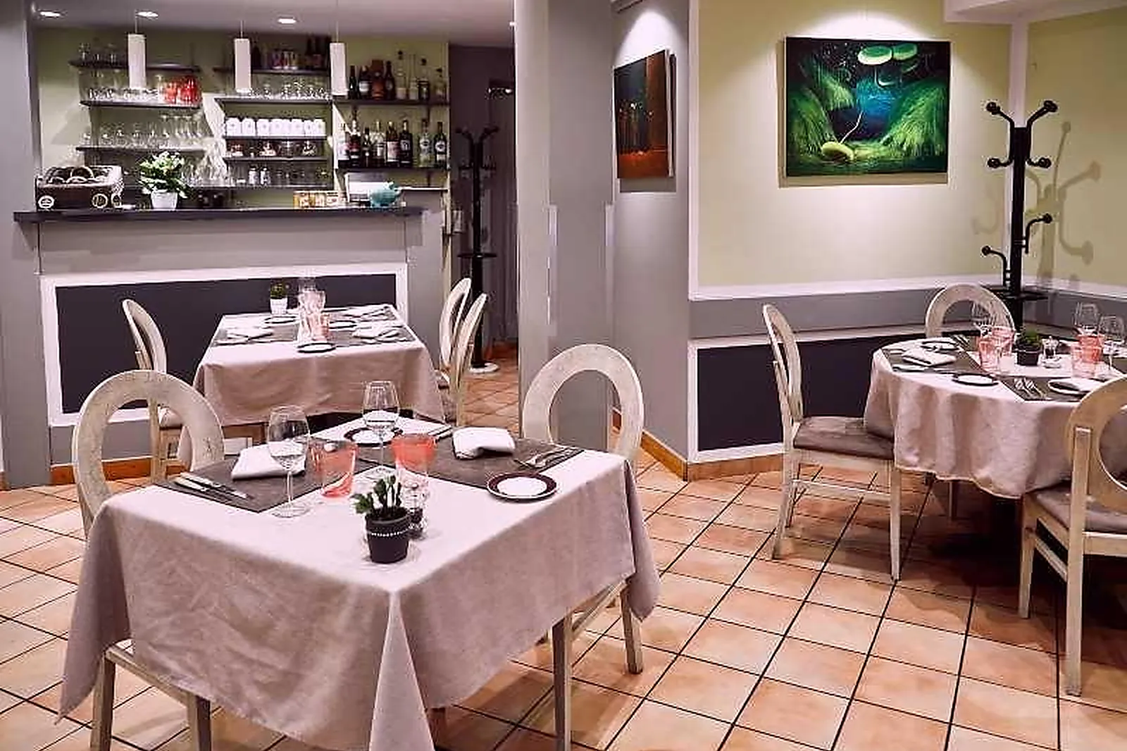 Cafés et Restaurants, RESTAURANTS - VILLARD-DE-LANS (ISÈRE) : LES TRENTES PAS