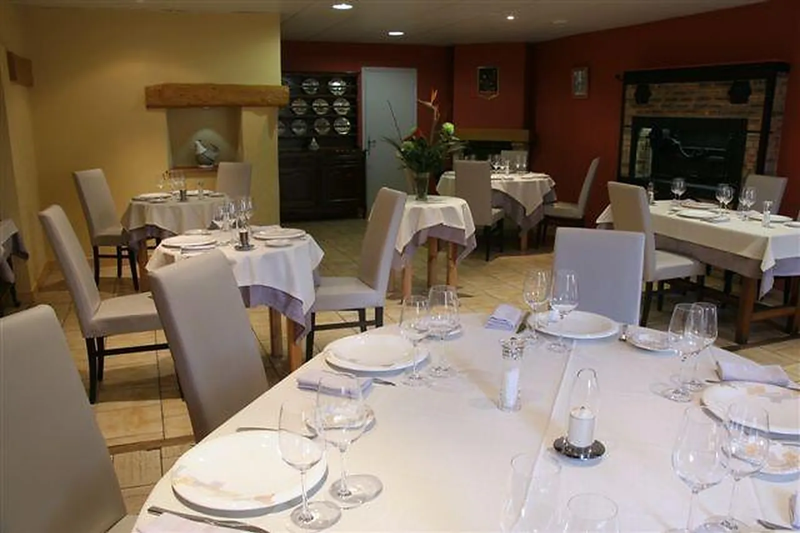 Cafés et Restaurants, RESTAURANTS - VIOLAY (LOIRE) : RESTAURANT LOIC PICAMAL