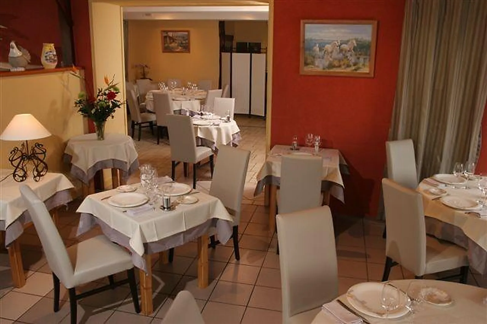 Cafés et Restaurants, RESTAURANTS - VIOLAY (LOIRE) : RESTAURANT LOIC PICAMAL