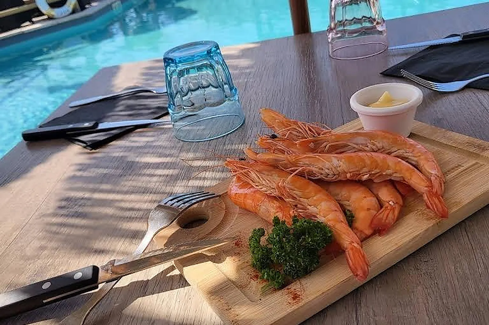 Cafés et Restaurants, RESTAURANTS - YVES (CHARENTE-MARITIME) : UN AIR DE JAVA