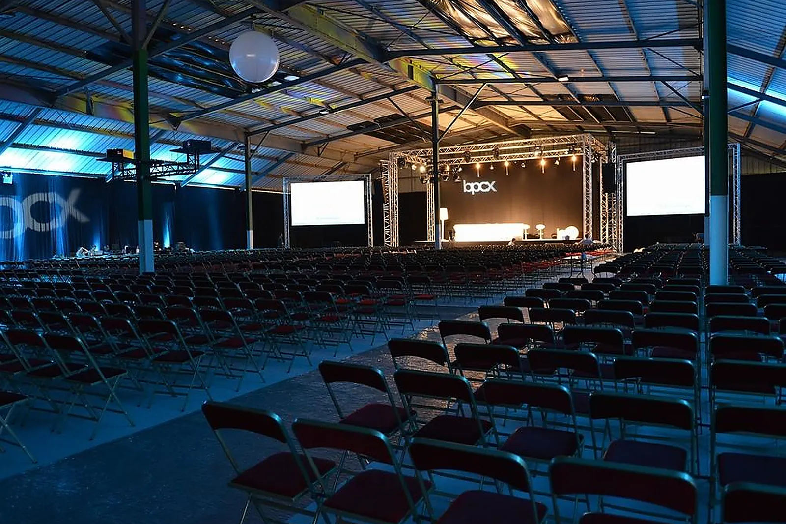 Prestataire Technique Audiovisuel, SONORISATION - VIDÉO - ARLES (BOUCHES-DU-RHÔNE) : ATELIER C'AUDIOVISUEL