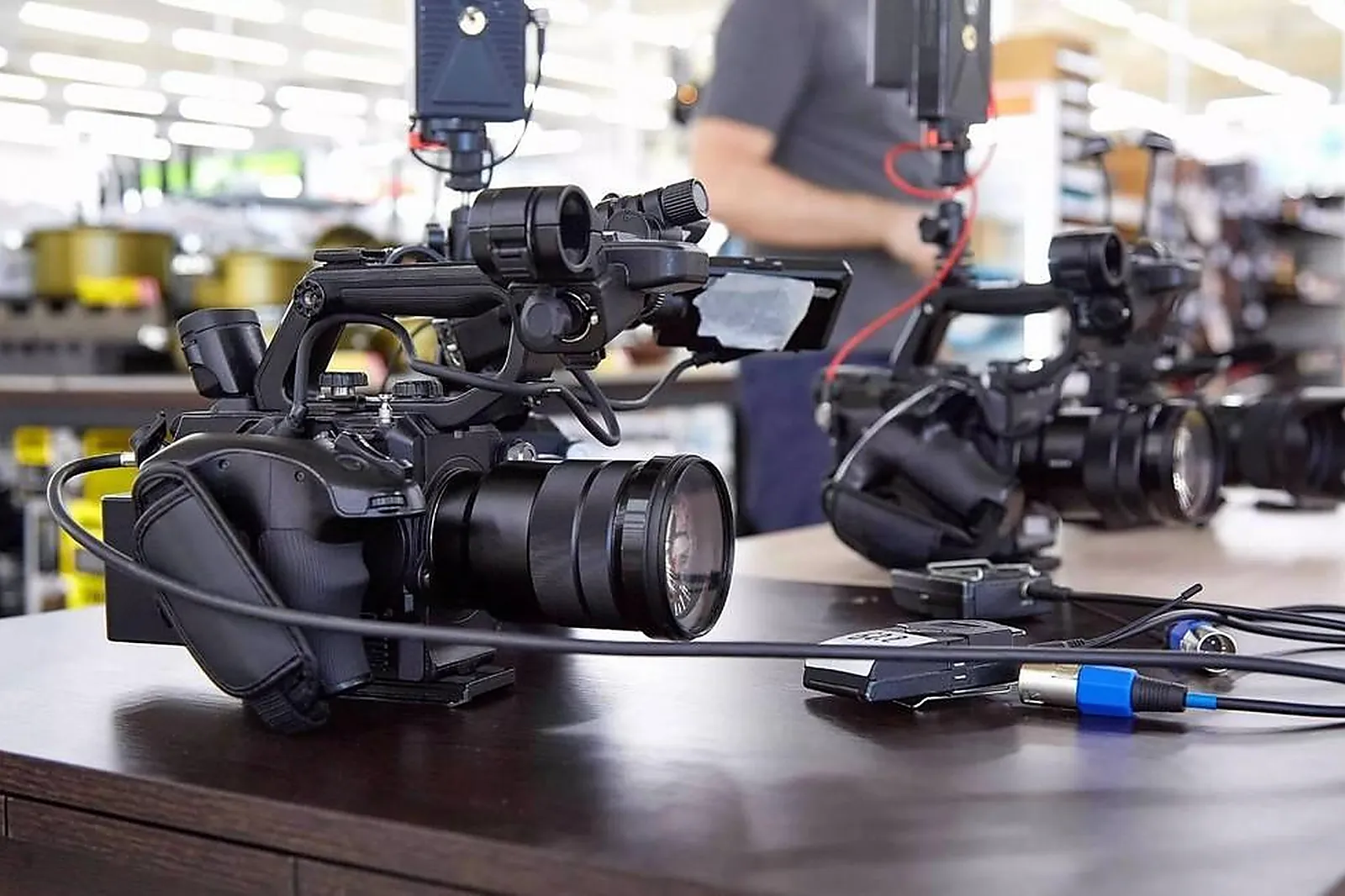 Prestataire Technique Audiovisuel, SONORISATION - VIDÉO - FONTENAY-SOUS-BOIS (VAL-DE-MARNE) : STARDUST GROUP