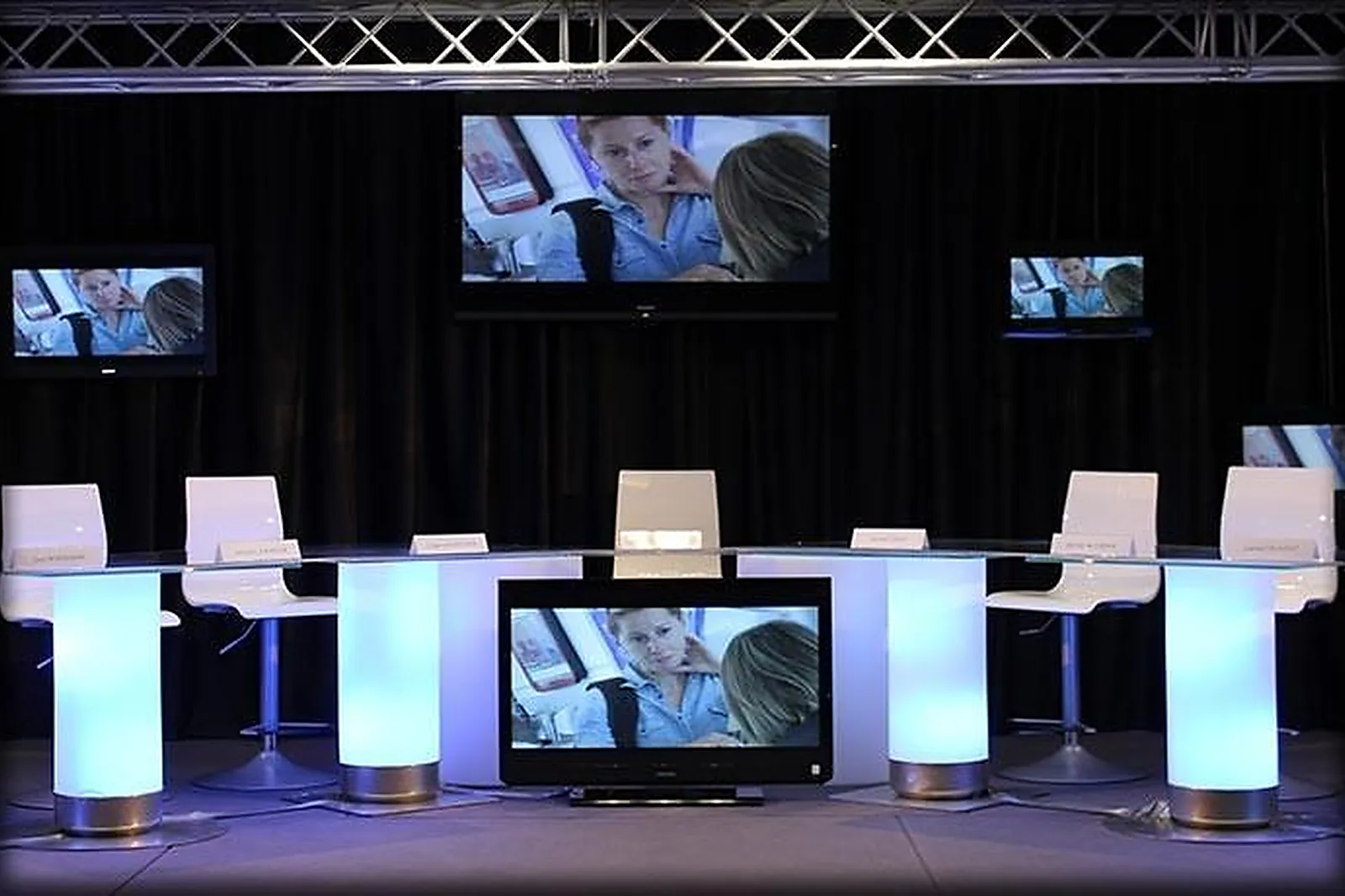 Prestataire Technique Audiovisuel, SONORISATION - VIDÉO - HÉROUVILLE-SAINT-CLAIR (CALVADOS) : AVENTECH