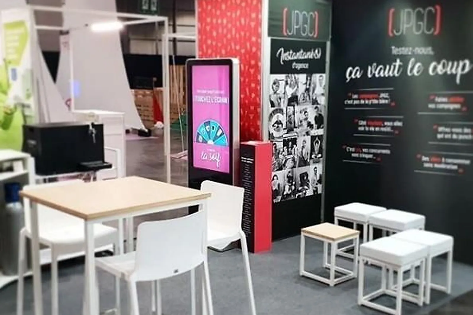 Prestataire Technique Audiovisuel, SONORISATION - VIDÉO - MARCQ-EN-BAROEUL (NORD) : INSIDE