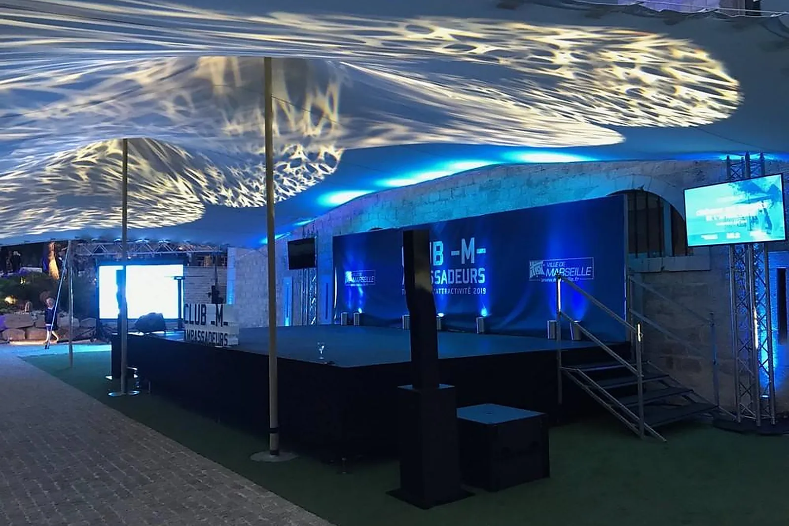 Prestataire Technique Audiovisuel, SONORISATION - VIDÉO - MARSEILLE (BOUCHES-DU-RHÔNE) : MÉDIACOM