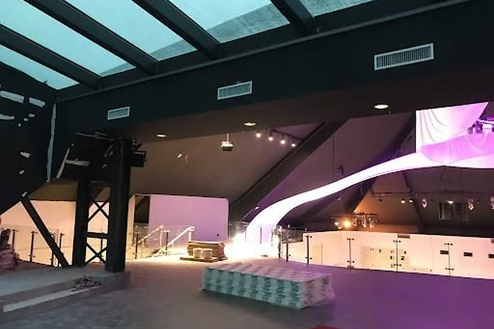 Sonorisation, SONORISATION - VIDÉO - MONTIGNY-LE-BRETONNEUX (YVELINES) : 4J EVENEMENTS