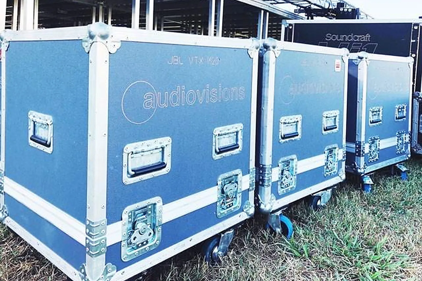 Sonorisation, SONORISATION - VIDÉO - MOUANS-SARTOUX (ALPES-MARITIMES) : AUDIOVISIONS