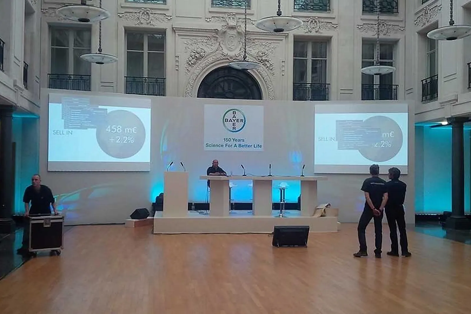 Prestataire Technique Audiovisuel, STANDISTES - BOULOGNE-BILLANCOURT (HAUTS-DE-SEINE) : SMART DEZIGN