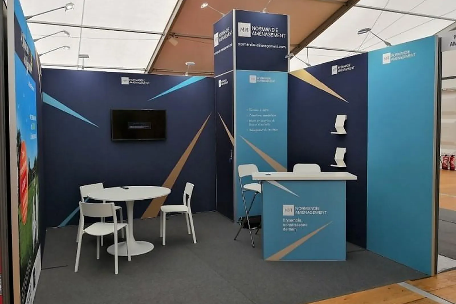 Prestataire Technique Audiovisuel, STANDISTES - CARPIQUET (CALVADOS) : MAGIK EXPO