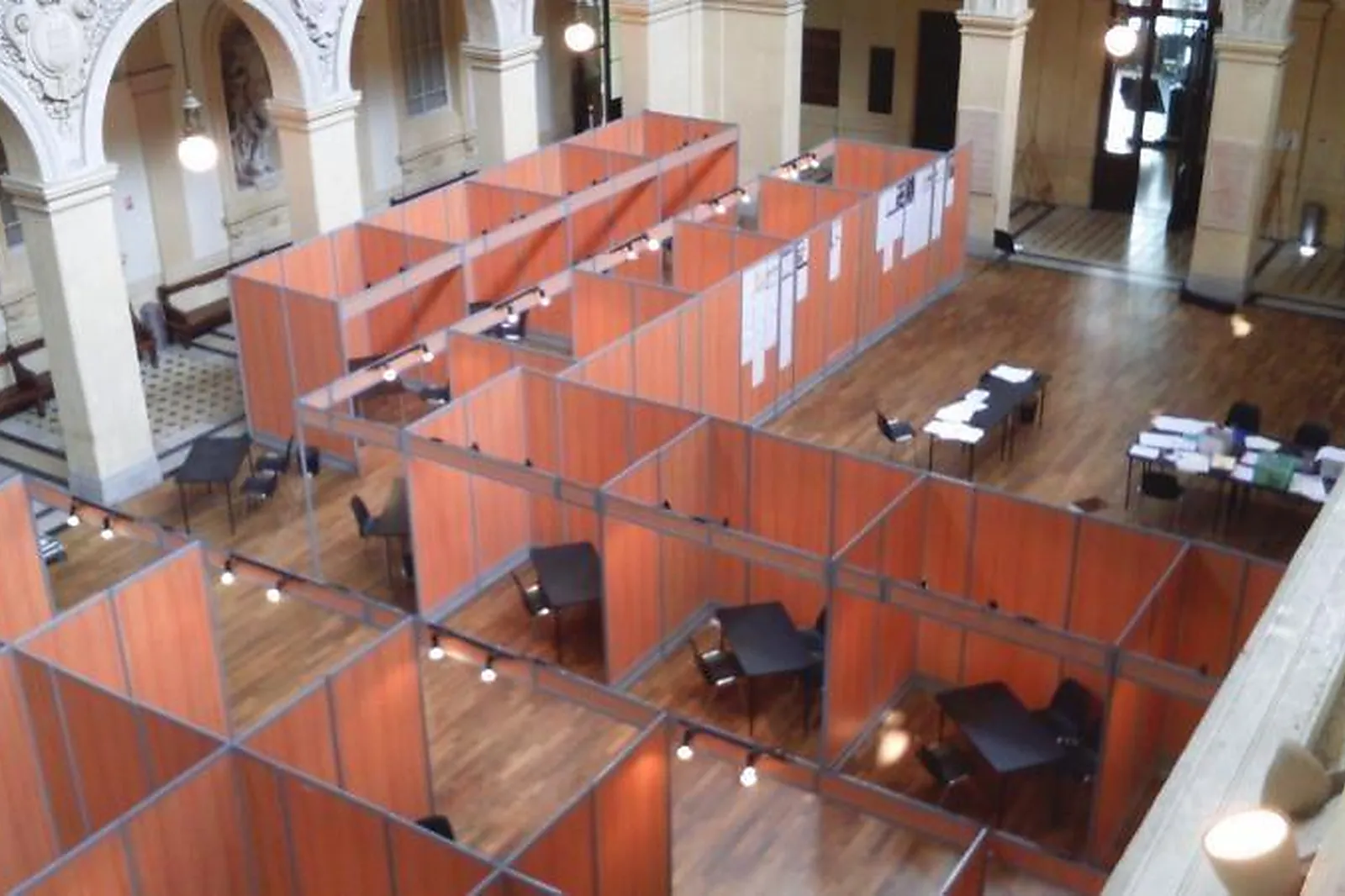 Prestataire Technique Audiovisuel, STANDISTES - CHEVAL-BLANC (VAUCLUSE) : SCT EVENT