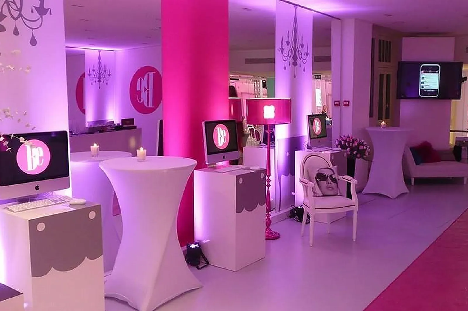 Prestataire Technique Audiovisuel, STANDISTES - MONTREUIL (SEINE-SAINT-DENIS) : CLAMENS DESIGN