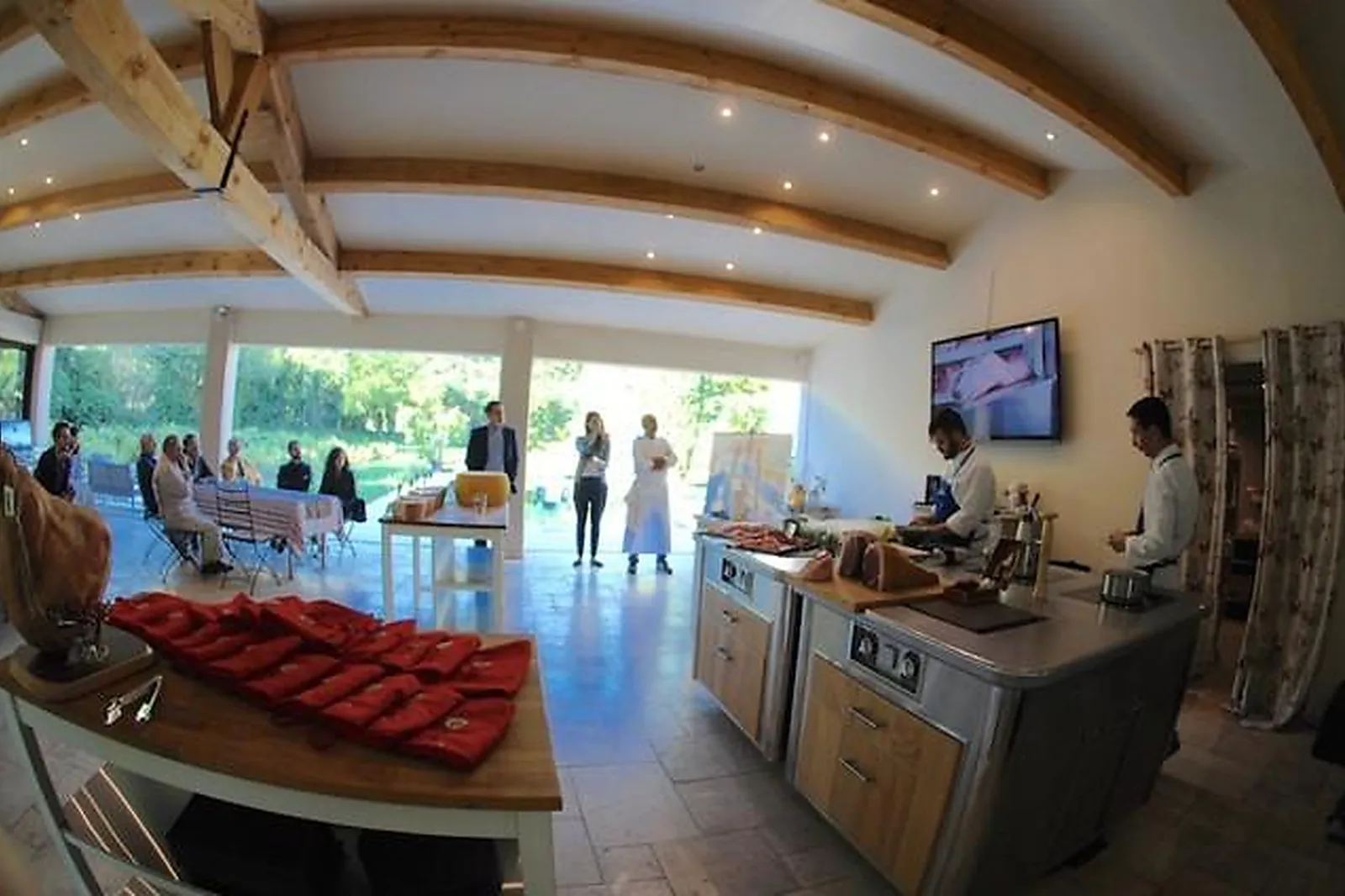 Team building insolite, TEAM BUILDING - AIX-EN-PROVENCE (BOUCHES-DU-RHÔNE) : LA VILLA DES CHEFS