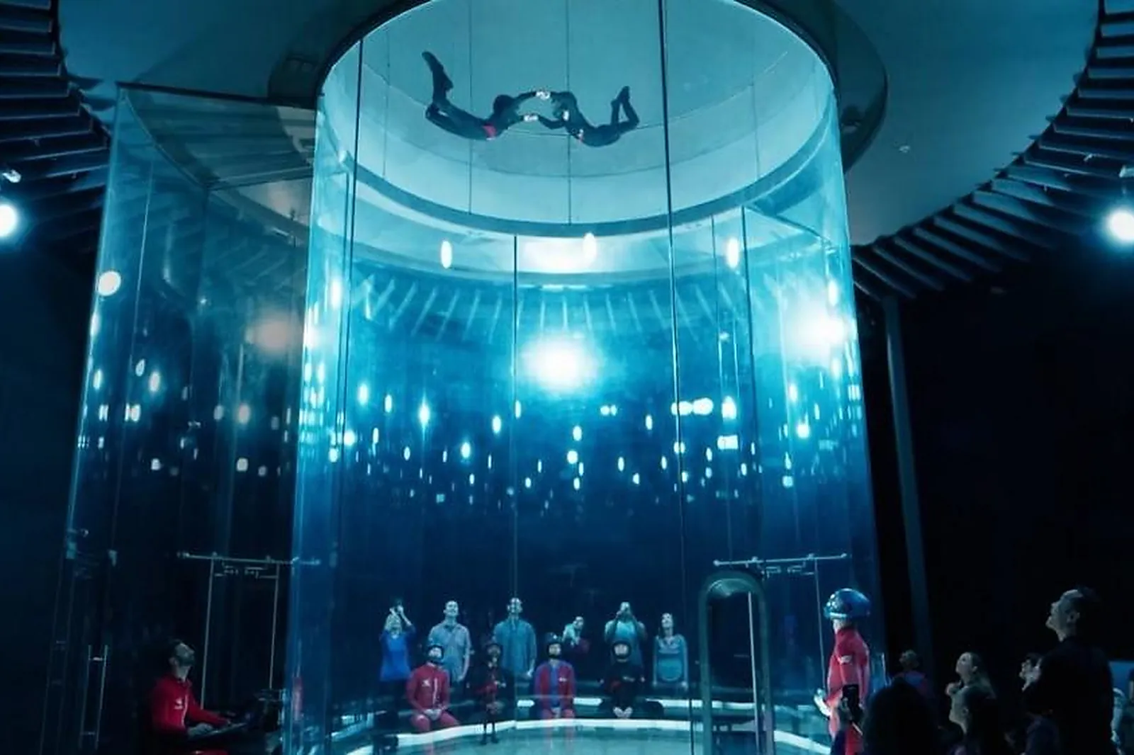 Team building insolite, TEAM BUILDING - BOUC-BEL-AIR (BOUCHES-DU-RHÔNE) : IFLY AIX-MARSEILLE