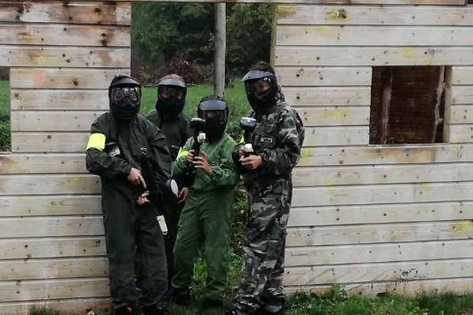 Team building sportif, TEAM BUILDING - CAHUZAC-SUR-VERE (TARN) : PIRANHA PAINTBALL