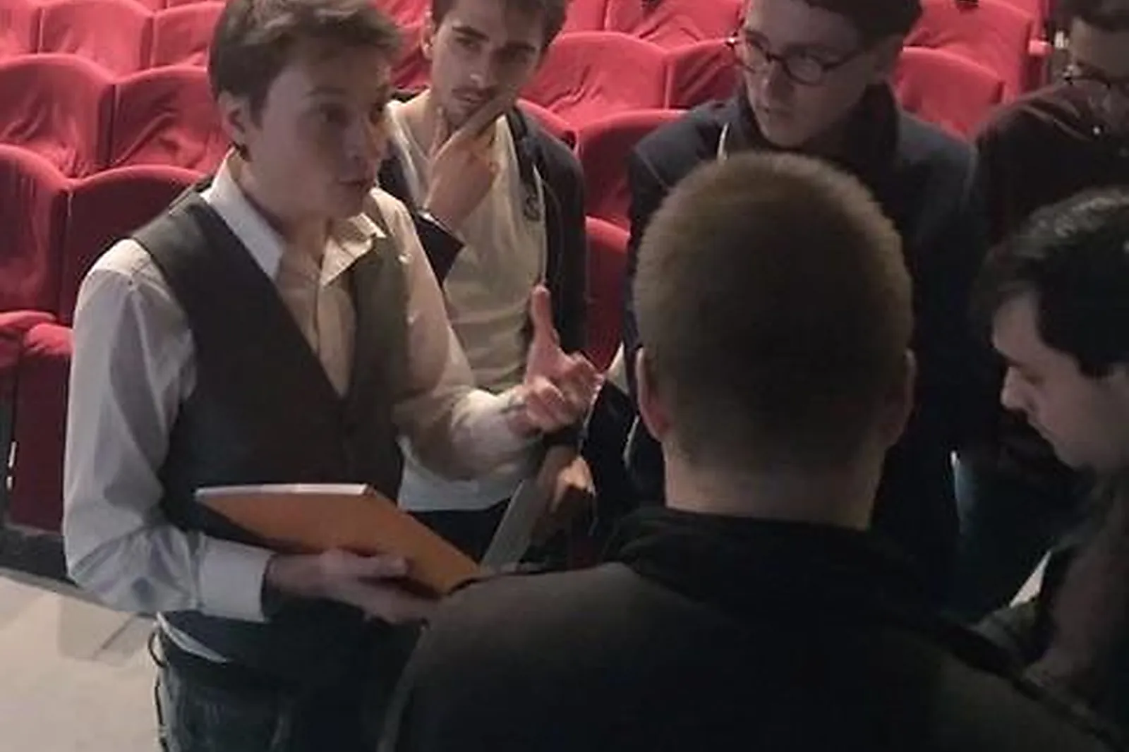 Team building musical, TEAM BUILDING - CHABEUIL (DRÔME) : COMPAGNIE DE THÉÂTRE YUGEN